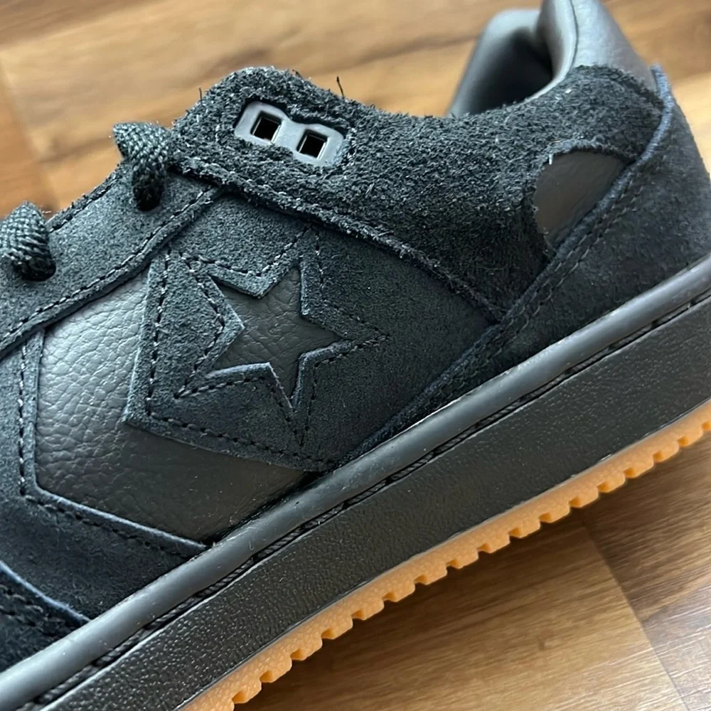 Converse  Black Sneakers - Picture 6 of 9